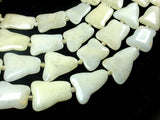 Yellow Jade Beads, Approx (19-28) mm x (24-36) mm Free Form Beads-Gems:Assorted Shape-BeadBeyond